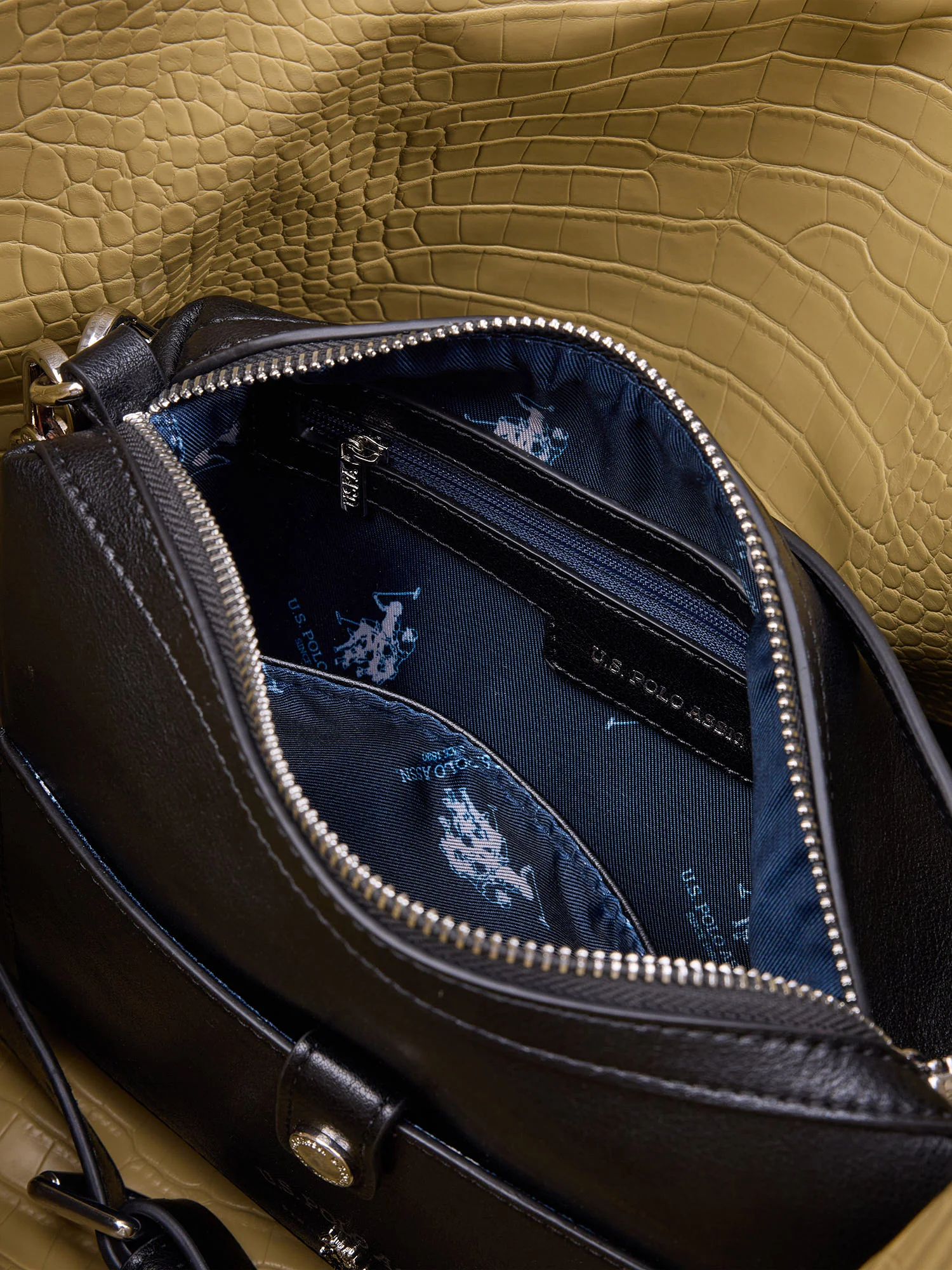 Axtell Reversible Shoppin pu czarny - Image 3
