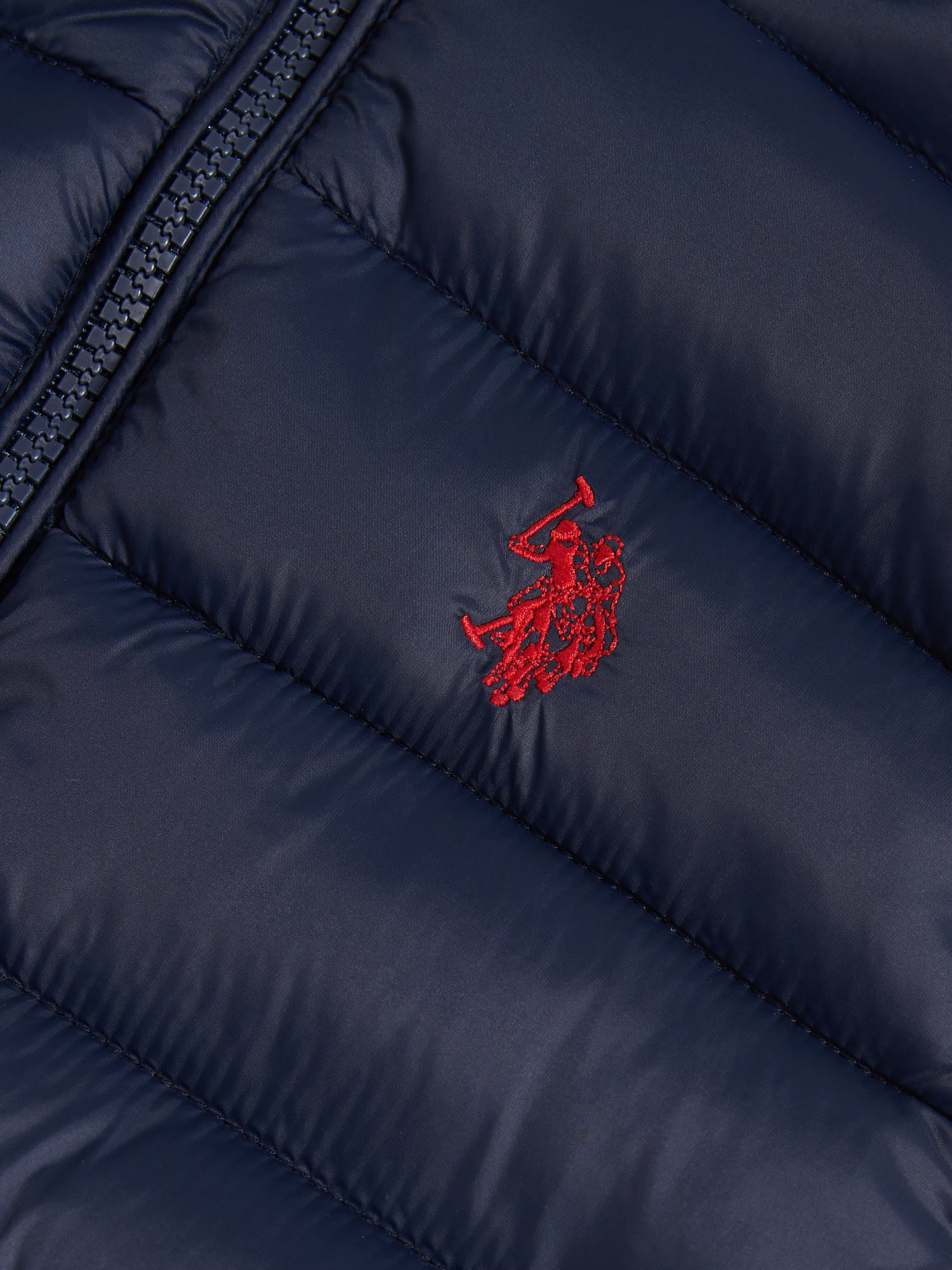 Boys Lightweight Quilted Gilet Dark Sapphire Navy / Haute Red DHM - Image 7