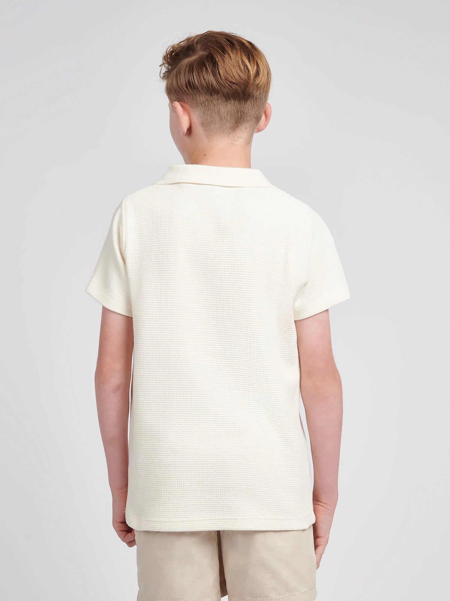 Boys Waffle Tekstura Otwarta Koszula Polo w Whisper White - Image 4