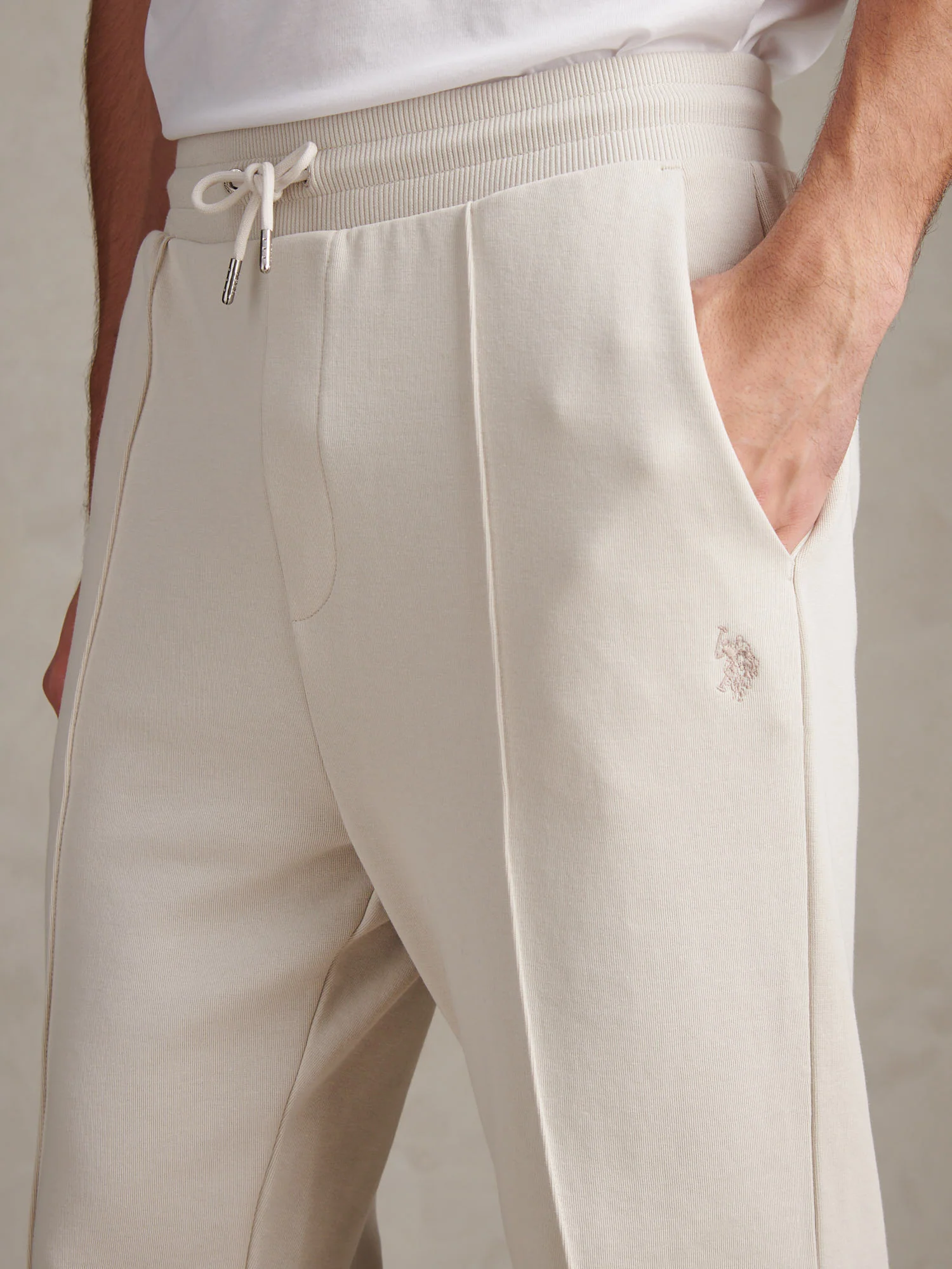 Mens Interlock Pintuck Joggers Beige - Image 2