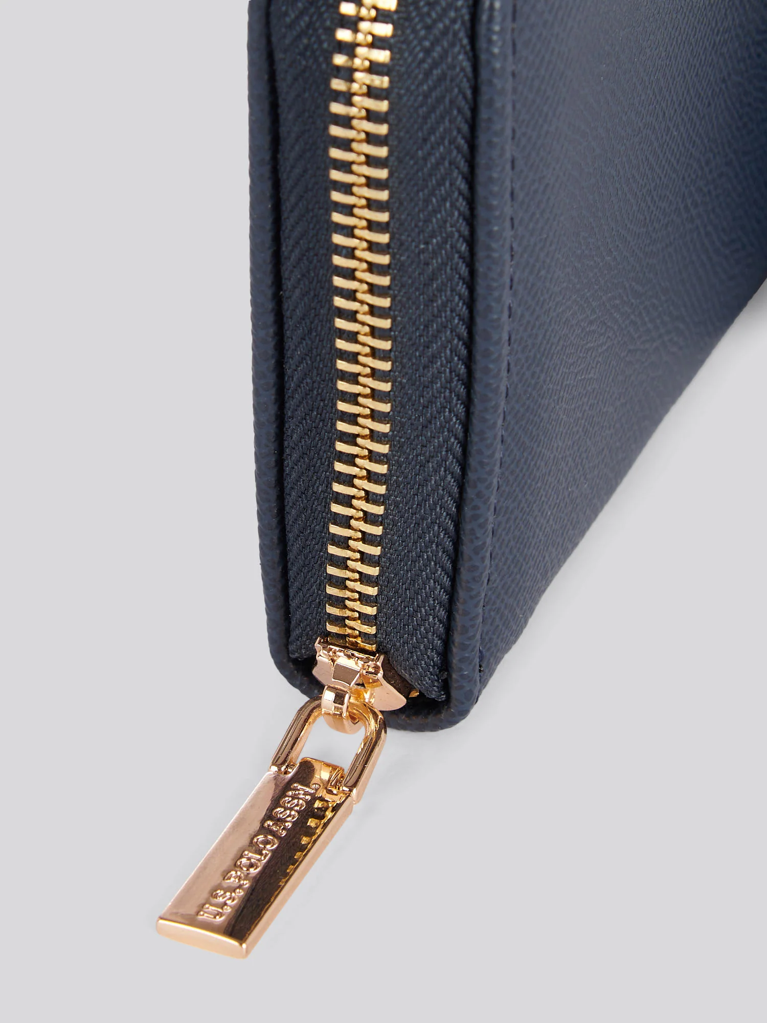 Jones Large Zip wokół PU Navy - Image 6