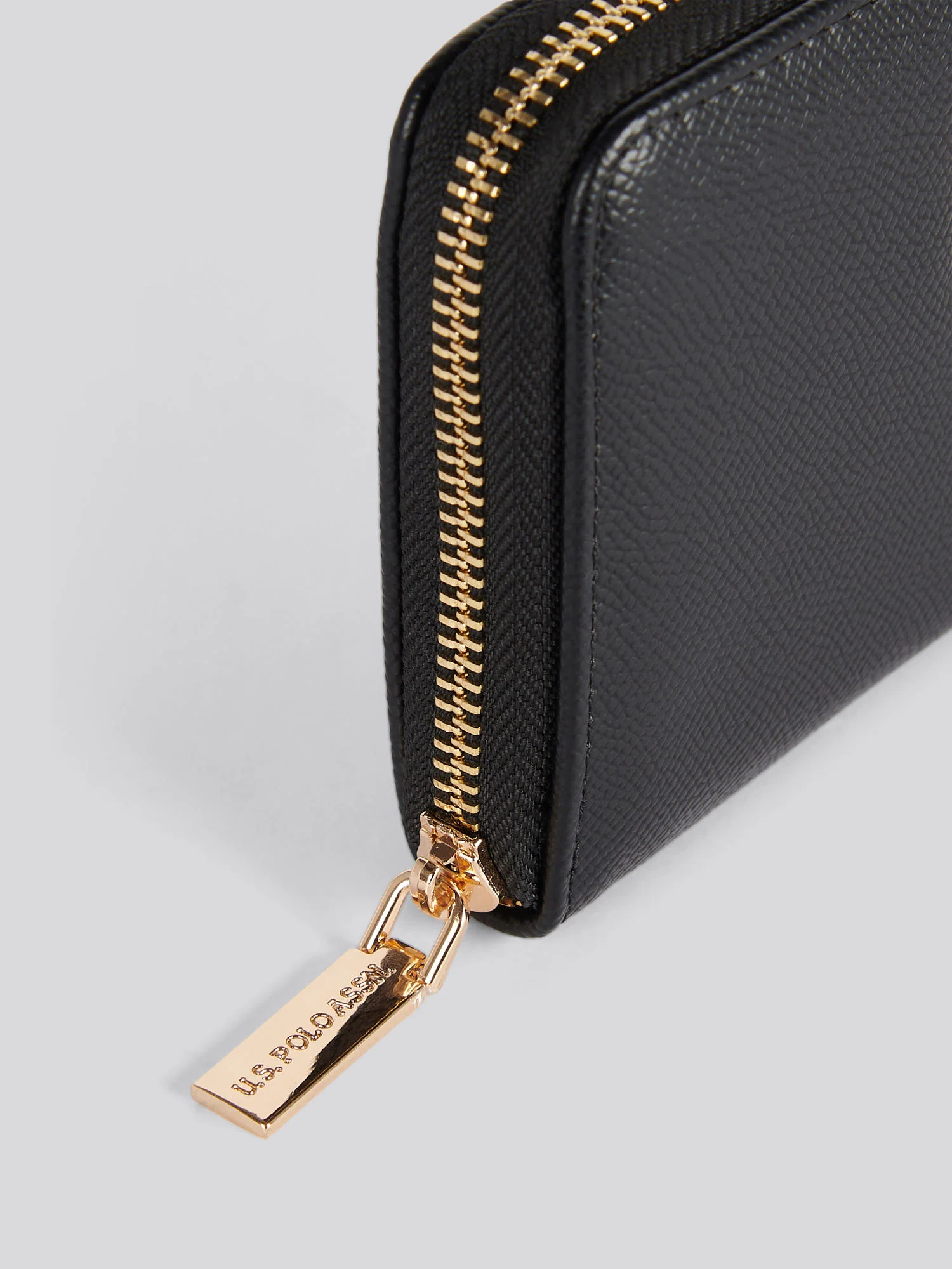 Jones Medium Zip Portfel pu czarny - Image 6