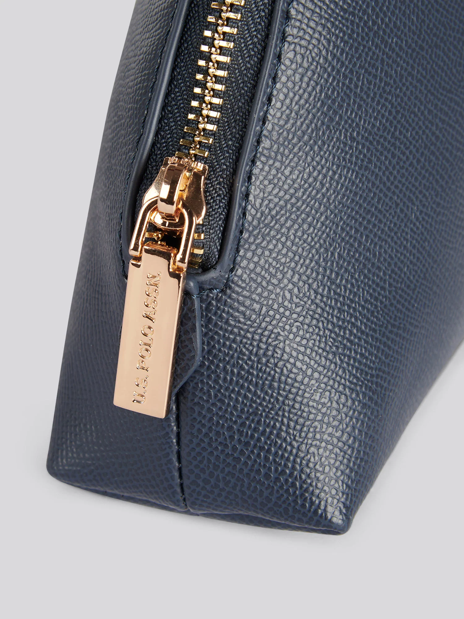 Jones Round Beauty Pu Navy - Image 5