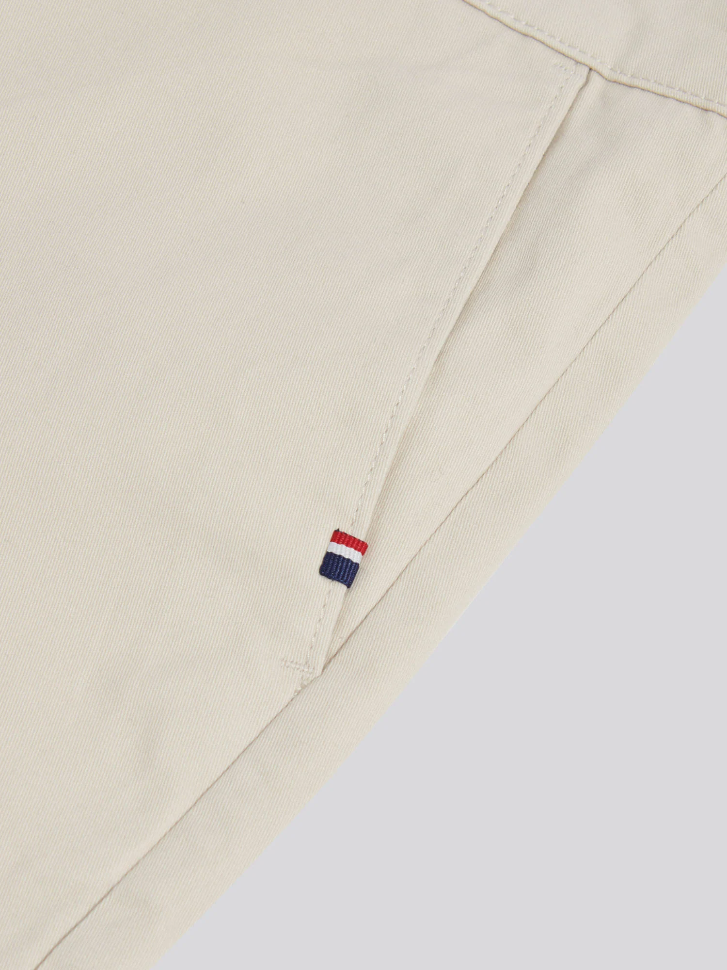 Mens Classic Chinos Shorts Beige - Image 8