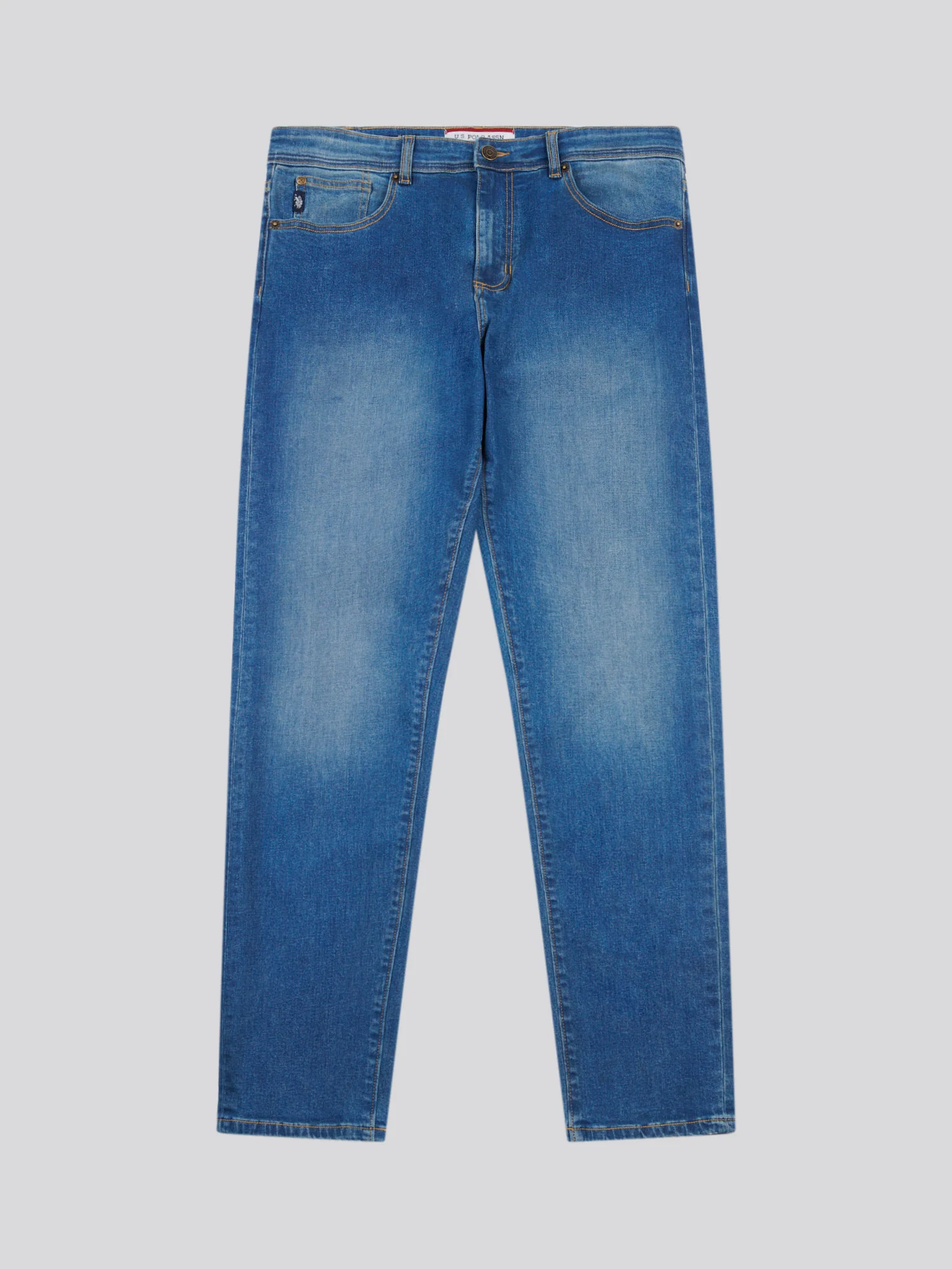 Mens Classic Fit Jean in Dark Wash - Image 7
