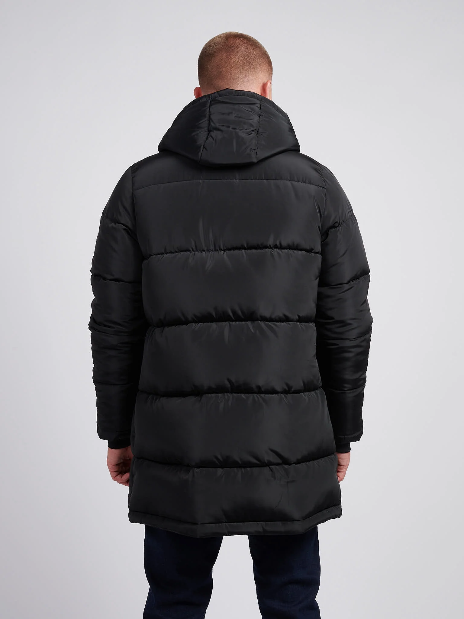 Mens Classic Longline Puffer Kurtka w kolorze czarnym - Image 4