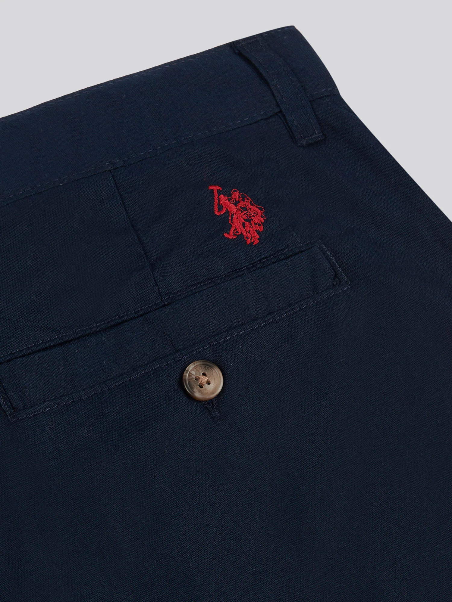 Mens Linen Blend Chino Shorts in Dark Sapphire Navy - Image 6