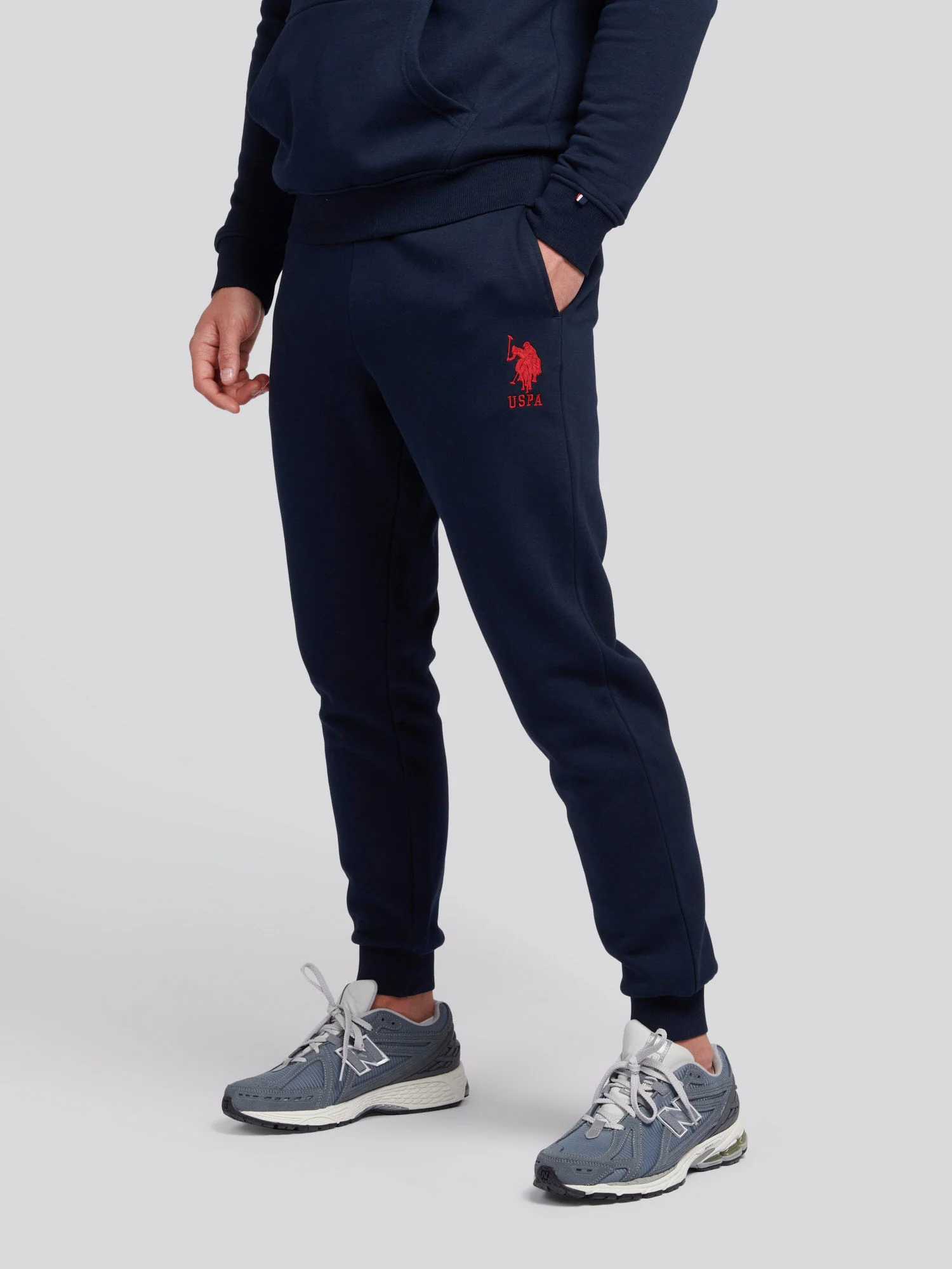 Mens Player 3 Joggers in Dark Sapphire Navy/Haute Red DHM