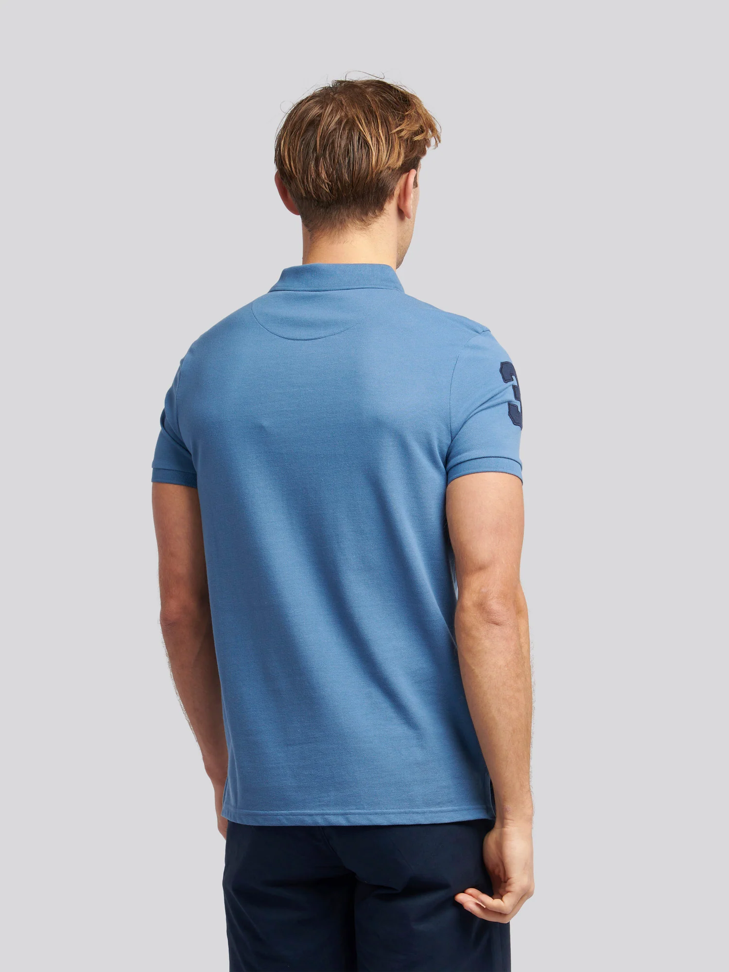 Mens Player 3 Pique Polo Shirt w niebieskim horyzoncie - Image 4