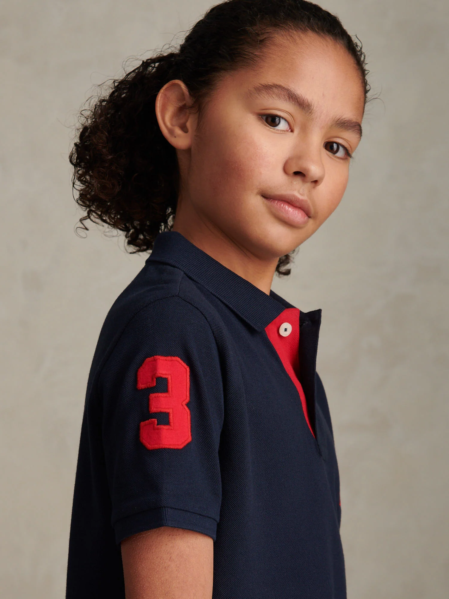 Player 3 Pique Polo Dark Sapphire Navy/Haute Red DHM - Image 5