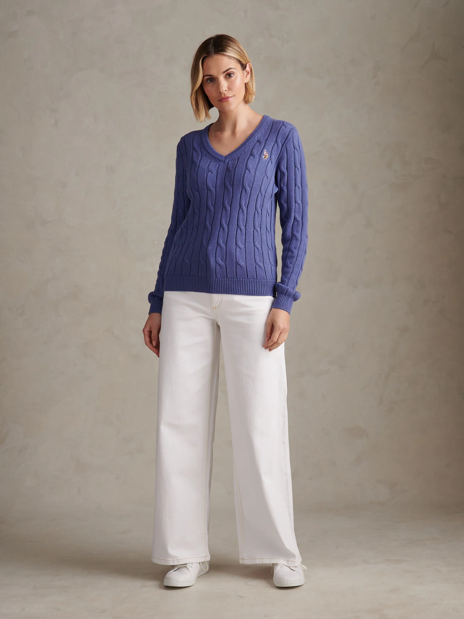 Womens V-Neck Cable Jumper Marlin - Image 3