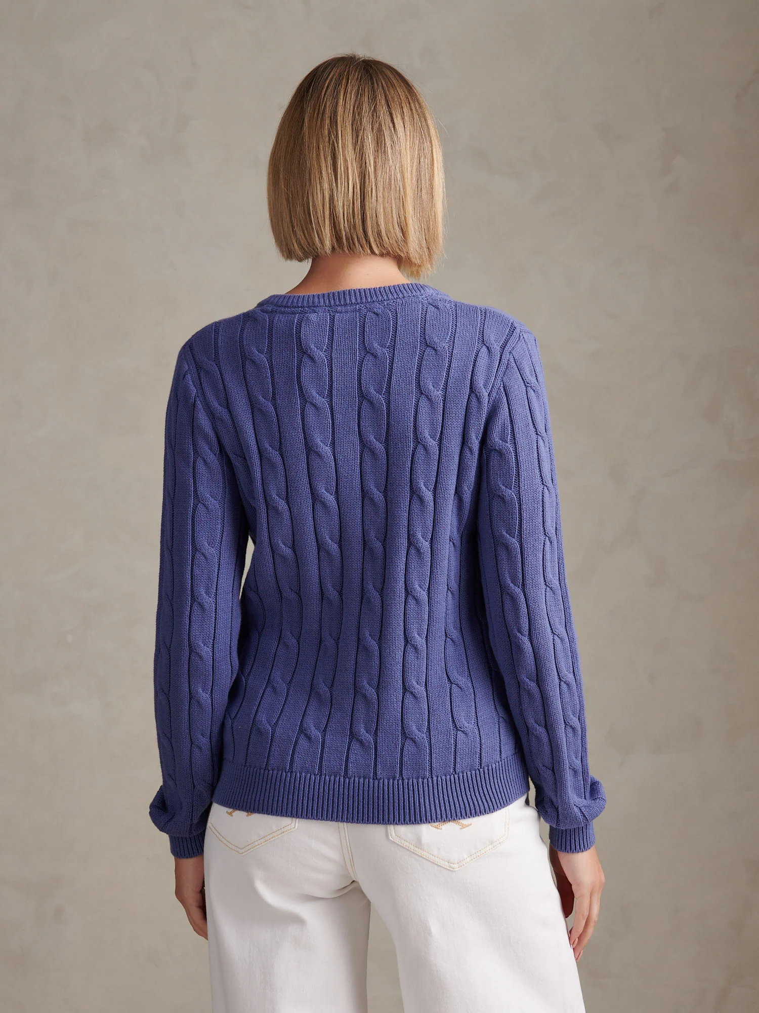 Womens V-Neck Cable Jumper Marlin - Image 4