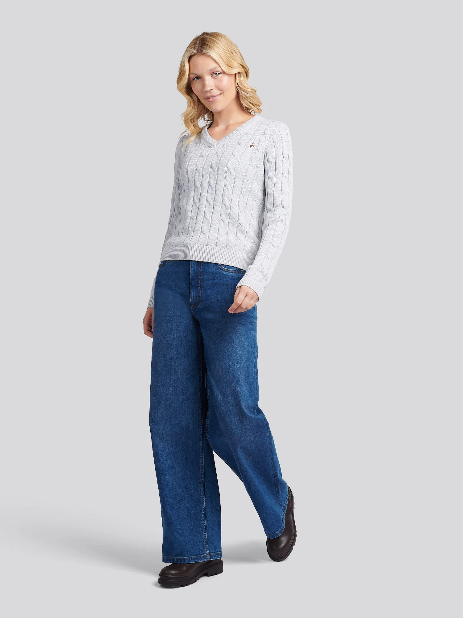 Women V-Neck Selk Cable w Pearl Grey Marg - Image 3